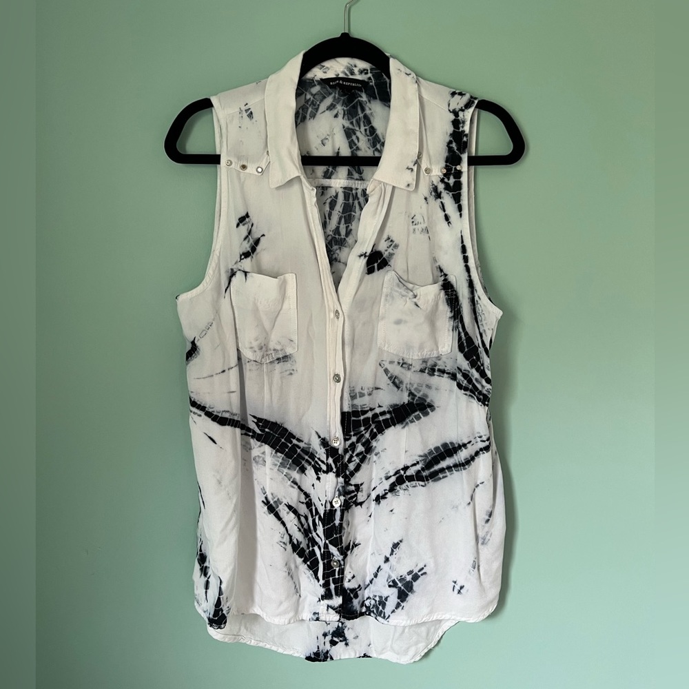 Rock & Republic Tie Dye Studded Button-Up Tank